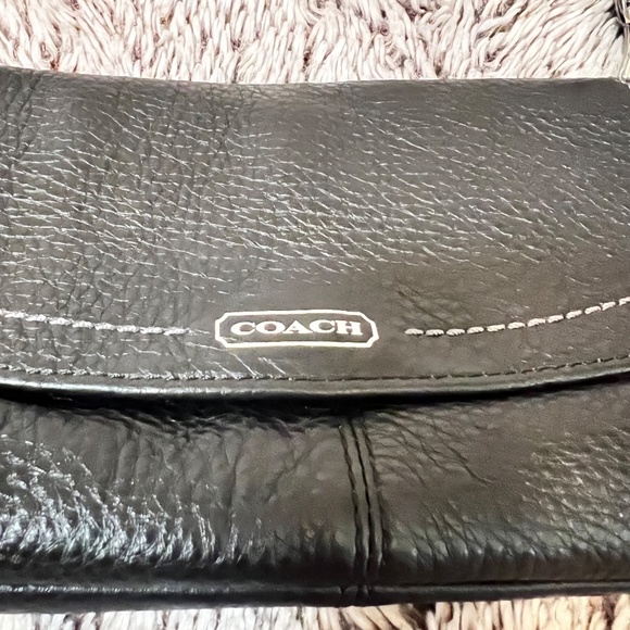 Coach Pebble Leather Large Wristlet - Picture 5 of 14